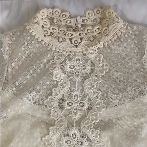 Nanette Lepore cream lace sleeveless top - Picture 2 of 6